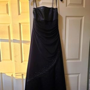 Prom / homecoming dress / gown size 13